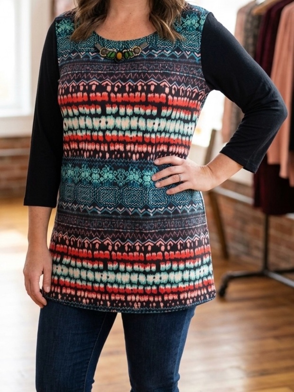 Max & Rina Boho Tribal Print Tunic Blouse L Beaded Neck 3/4 Sleeve Top